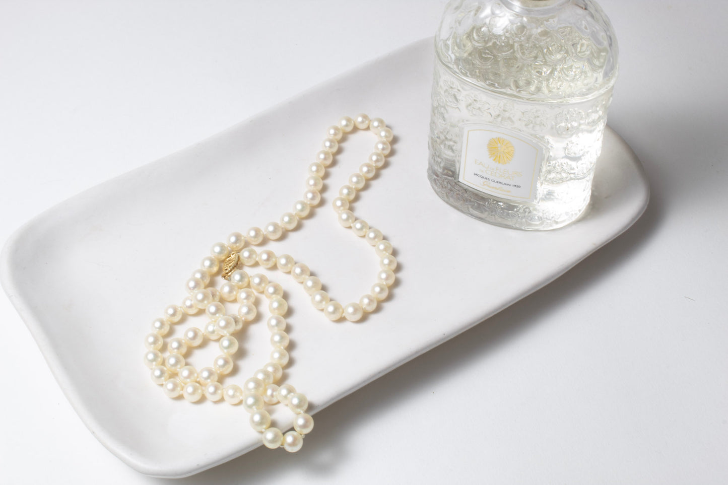 Petite Vanity Tray in White Matte