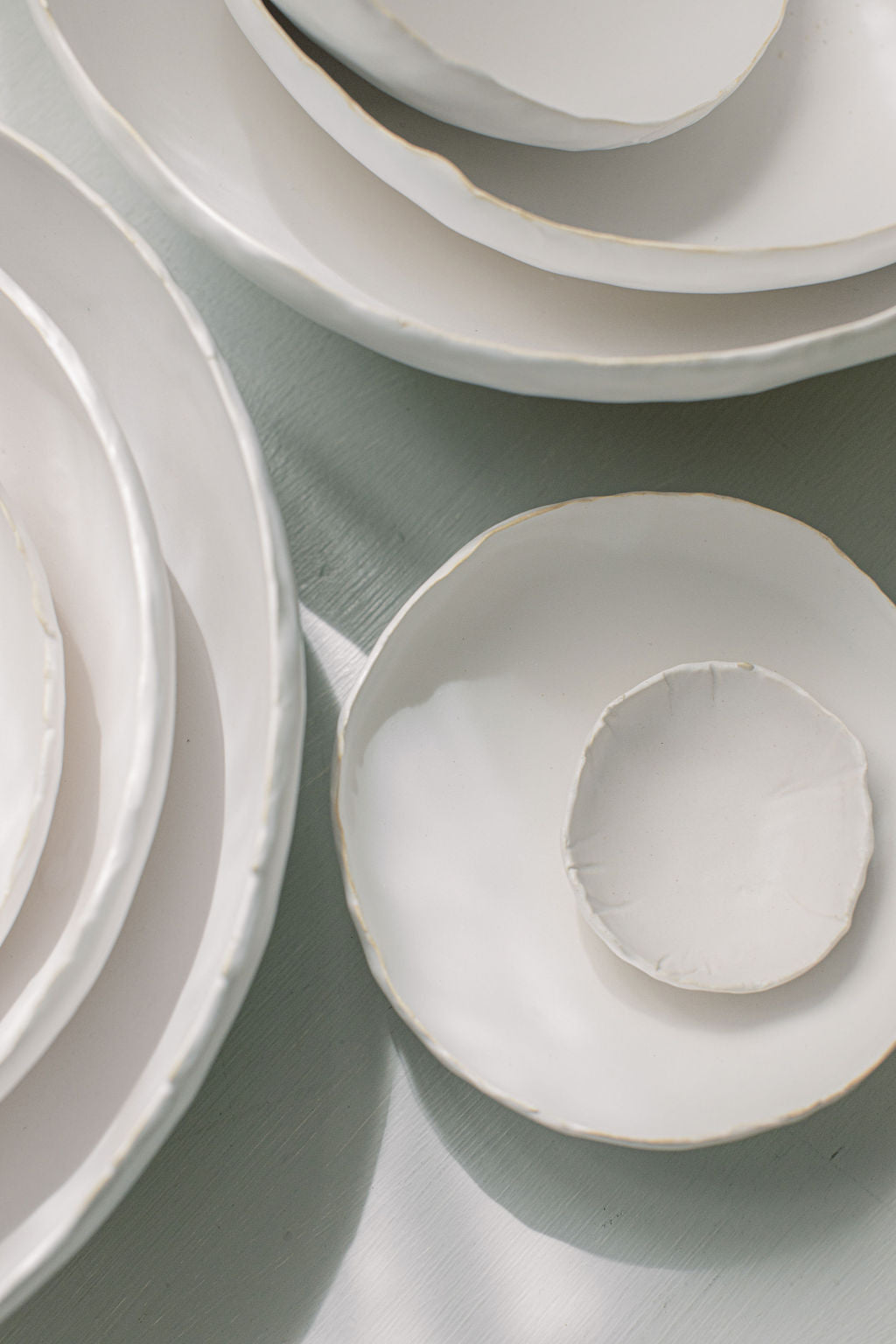 tagliaferro ceramics ahndmade serving bowls table setting for wedding