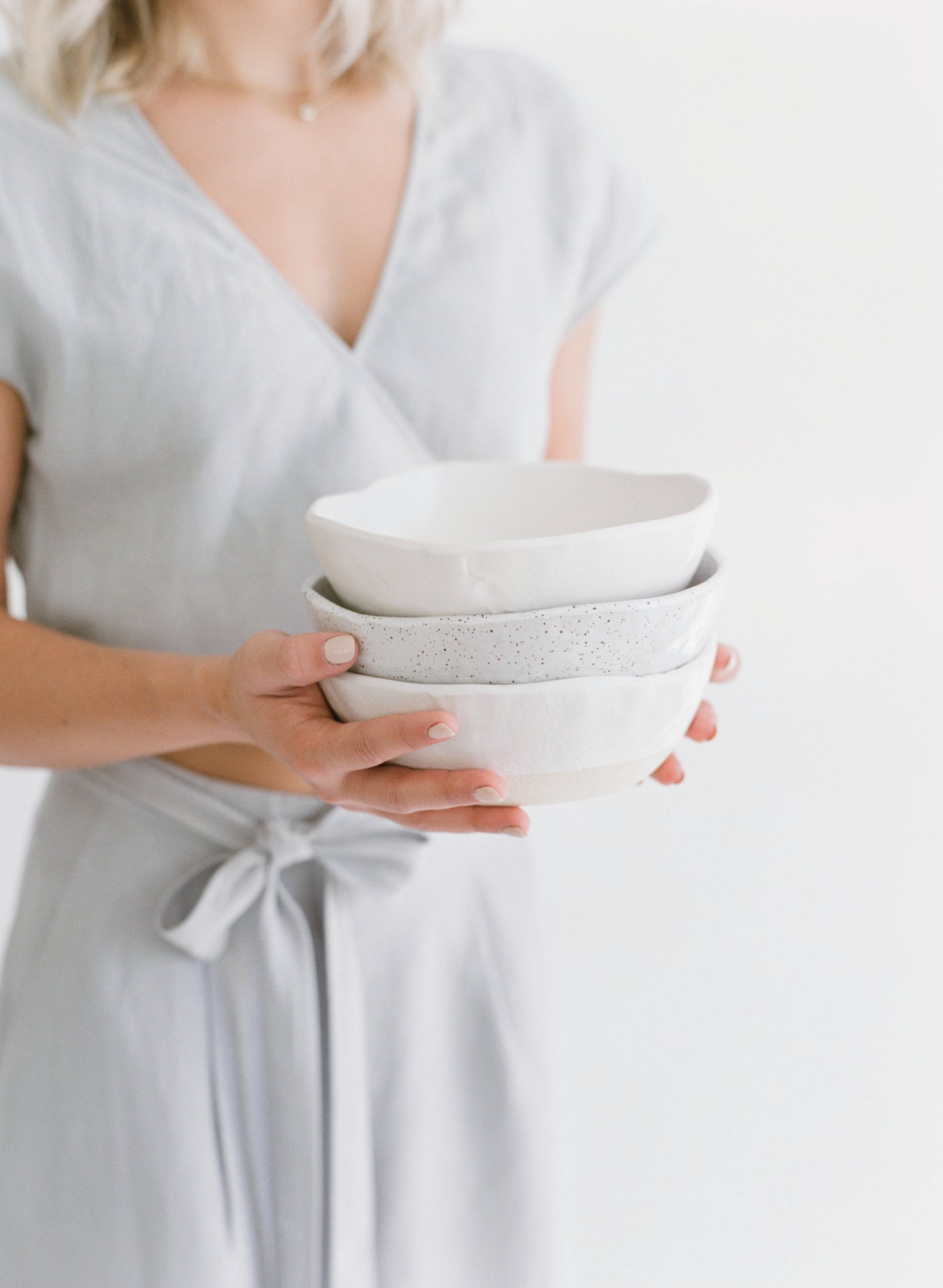 3 Piece Speckled Dinnerware Set