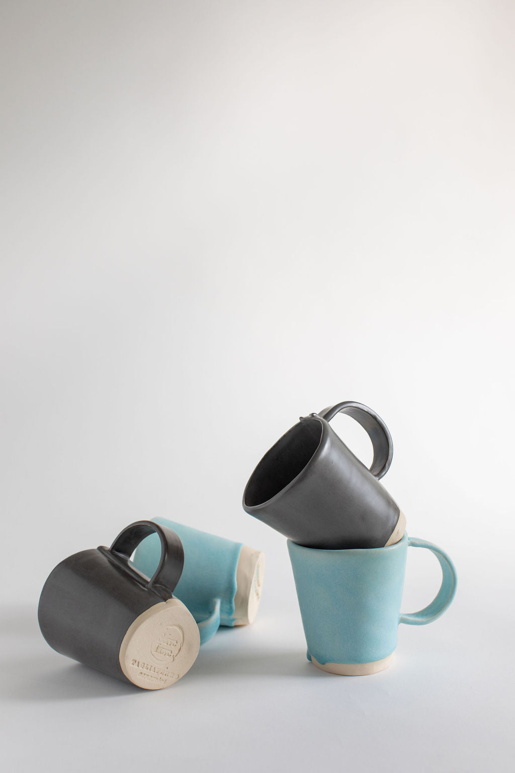 Charcoal Shino Flare Mug
