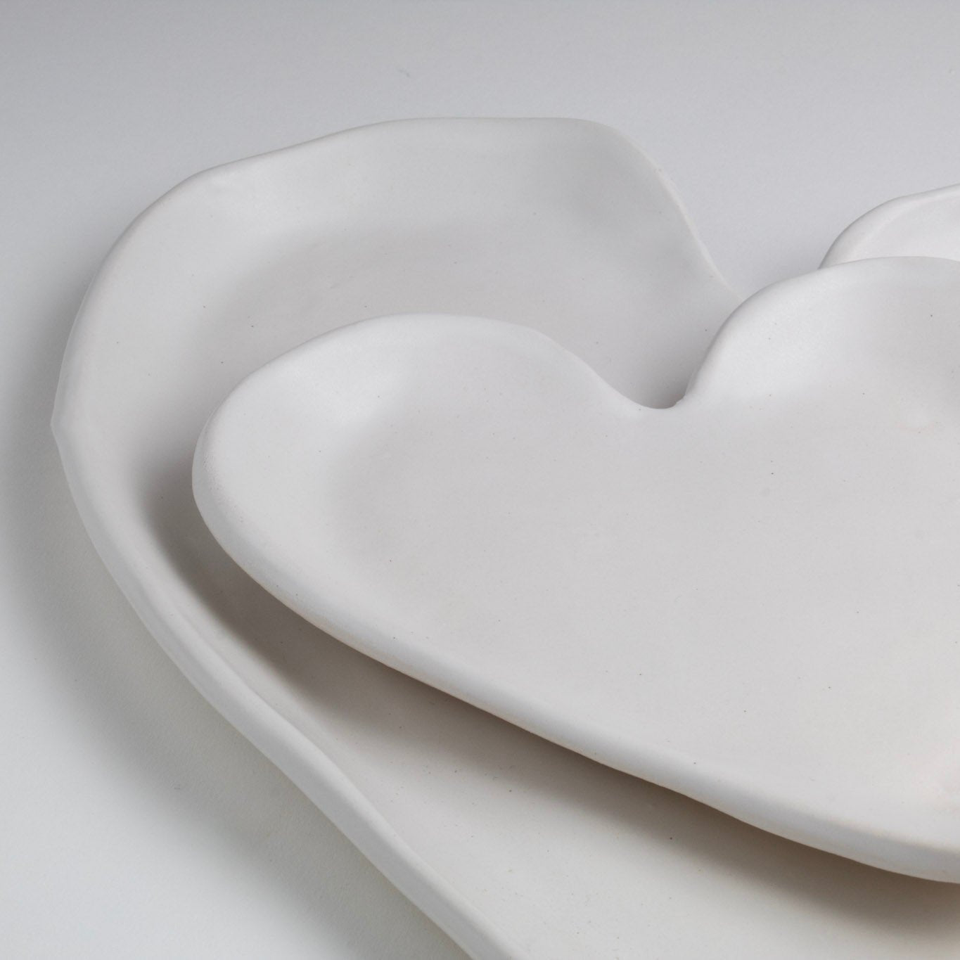 White Matte Heart Plates