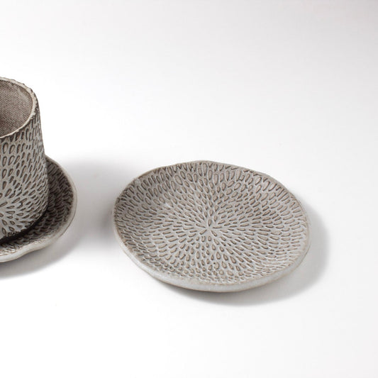 Petal Saucer Plate|Seconds Sale 40% Off