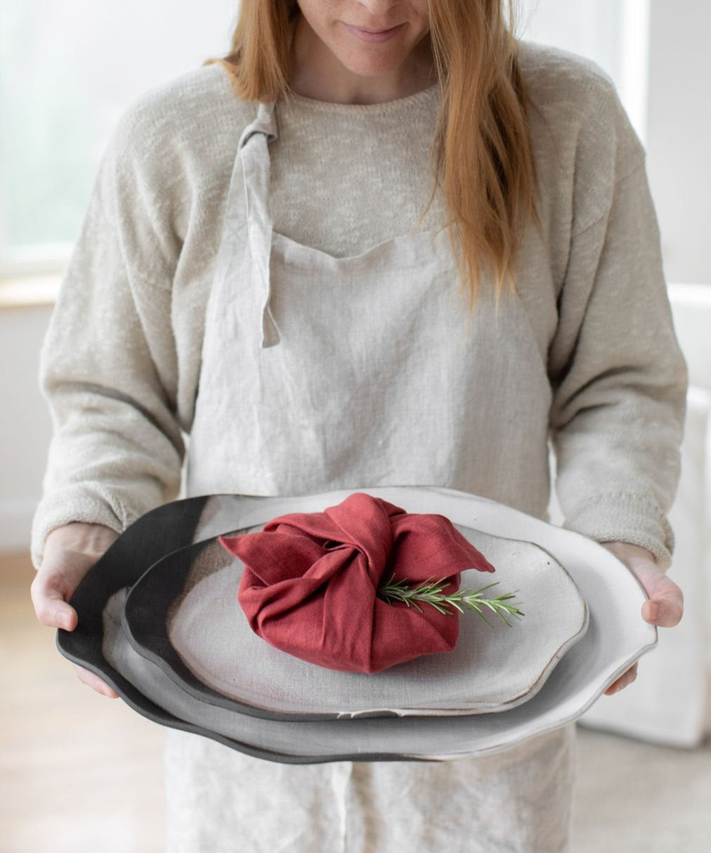 wedding gift ideas, luxury wedding gift, anniversary gift ideas, special wedding gift ideas, special wedding gift for daughter, special wedding gift for couple, anniversary gifts for couples, unique wedding gift, wedding gift registry, best places to register for wedding gifts, serving platter
